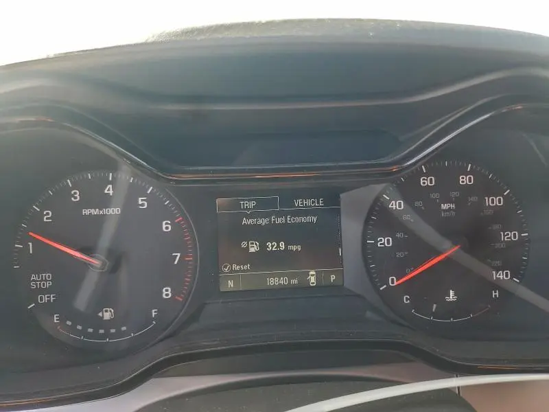 2025 CHEVROLET TRAX LS  