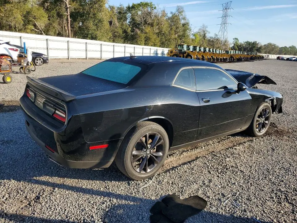 2020 DODGE CHALLENGER SXT  