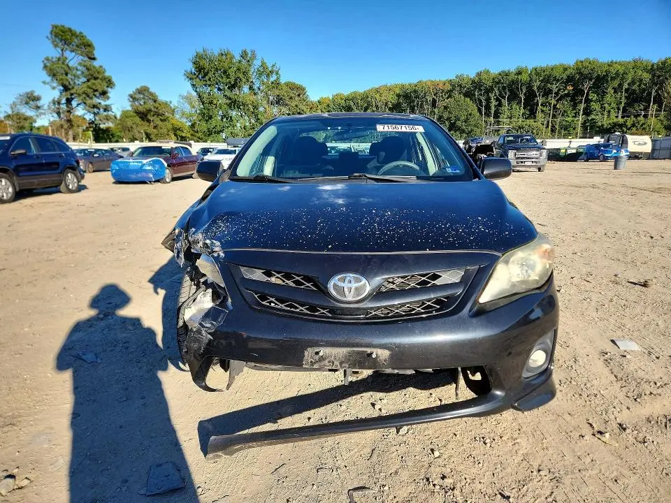 2011 TOYOTA COROLLA S  
