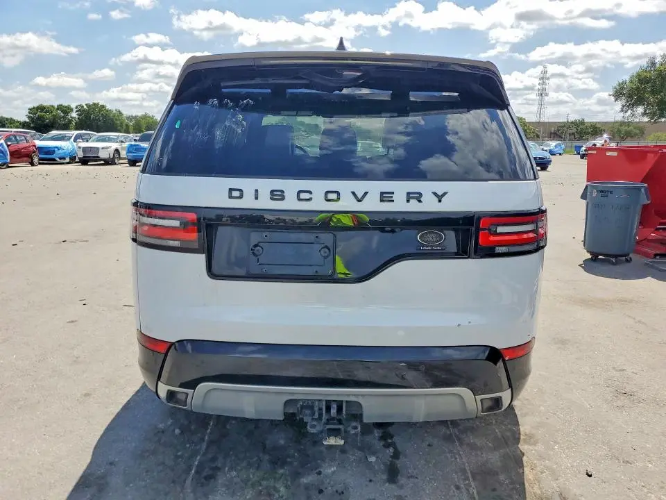 2017 LAND ROVER DISCOVERY HSE LUXURY  