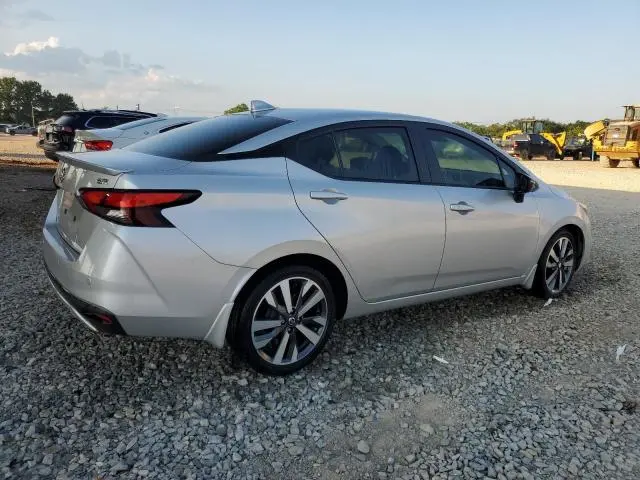 2021 NISSAN VERSA SR  