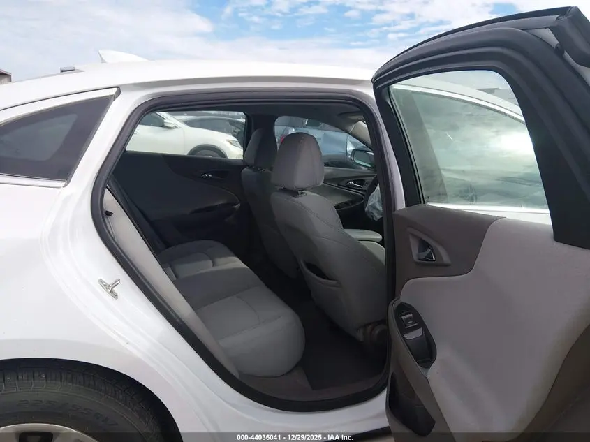 2022 CHEVROLET MALIBU FWD LT