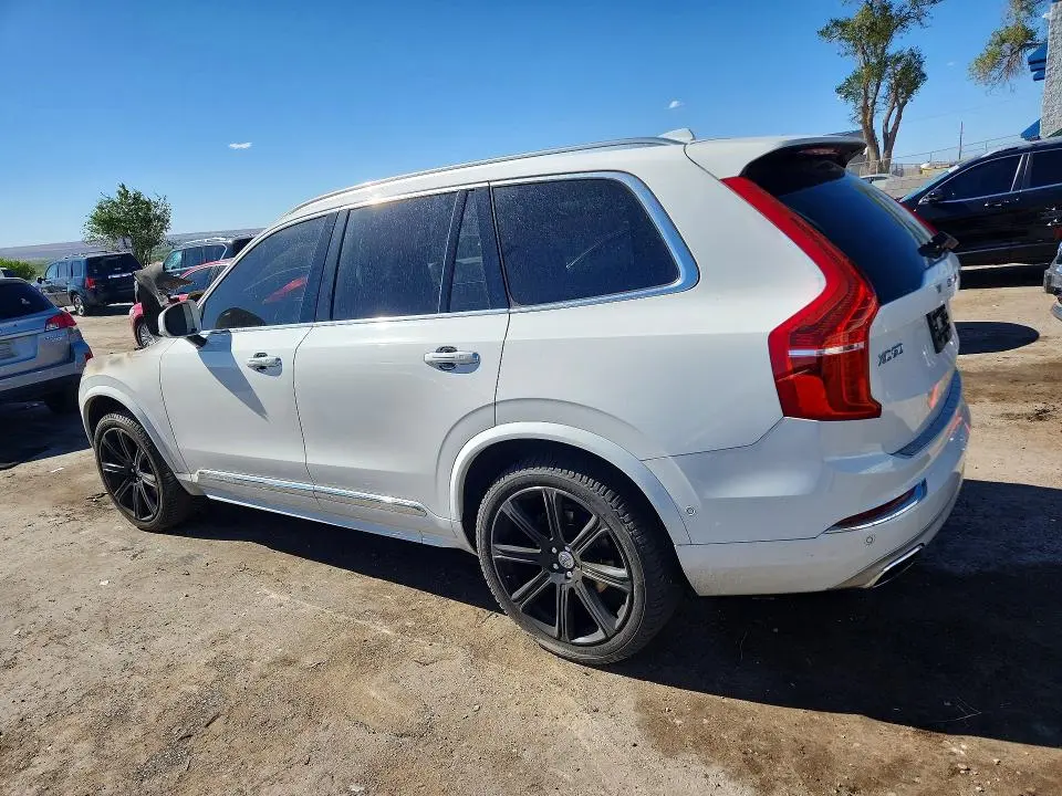 2018 VOLVO XC90 T6  
