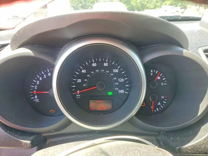 2012 KIA SOUL +  