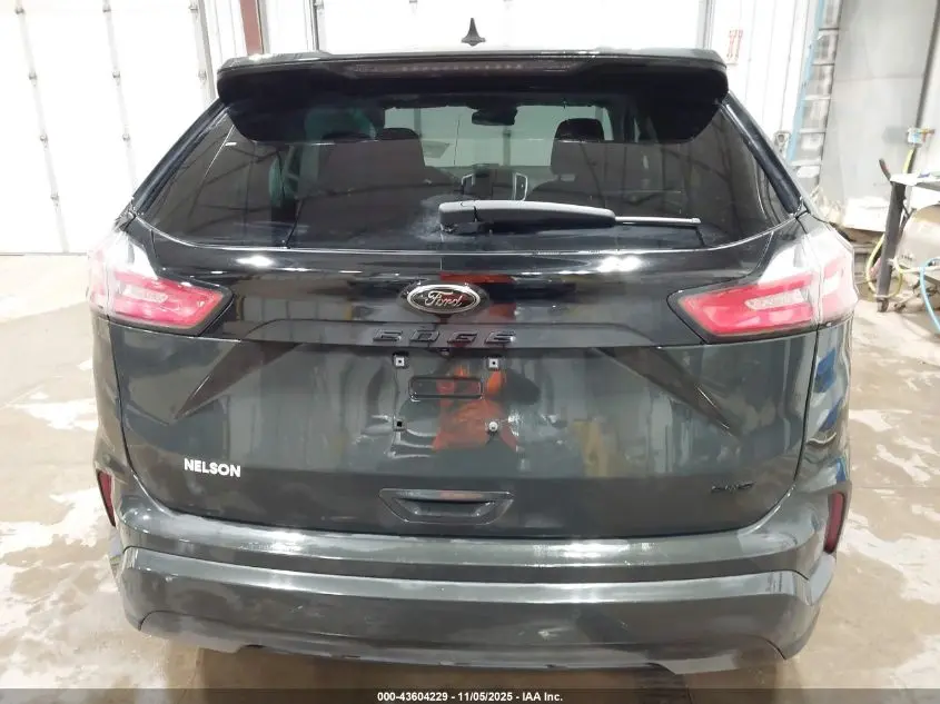 2022 FORD EDGE SE