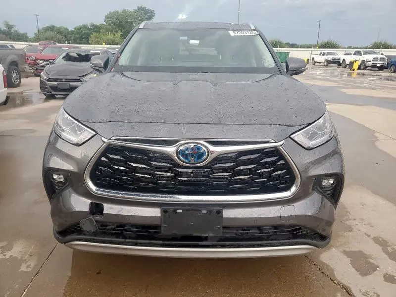 2021 TOYOTA HIGHLANDER HYBRID PLATINUM  