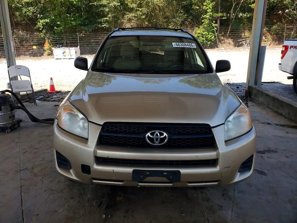 2011 TOYOTA RAV4 BASE  