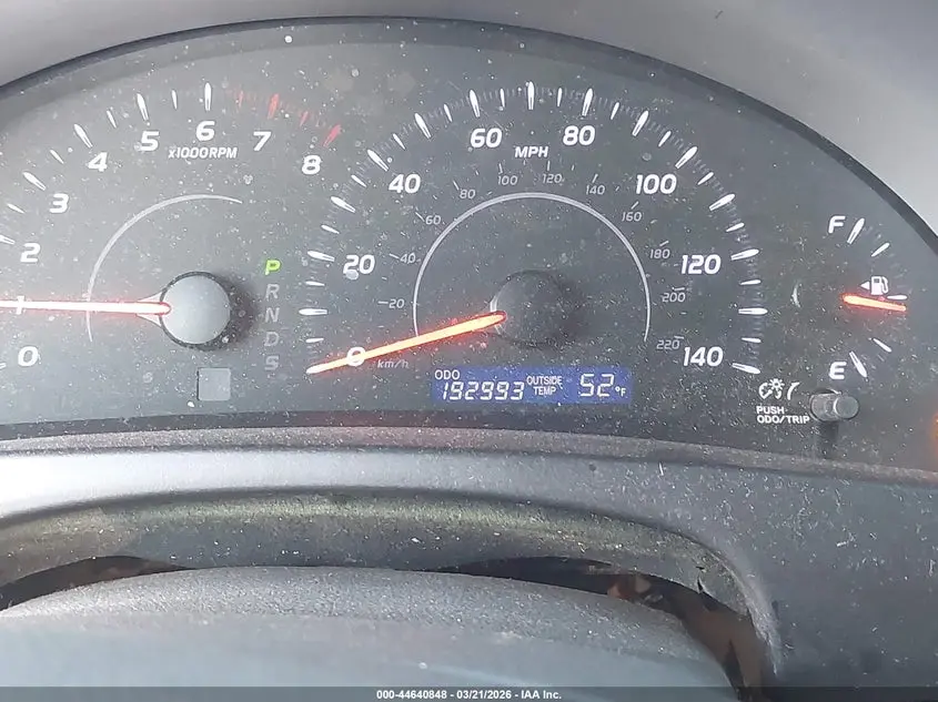 2011 TOYOTA CAMRY LE