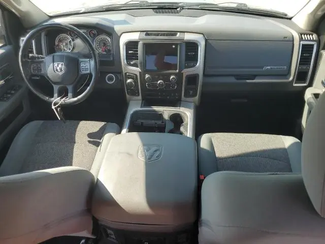 2018 RAM 1500 SLT  