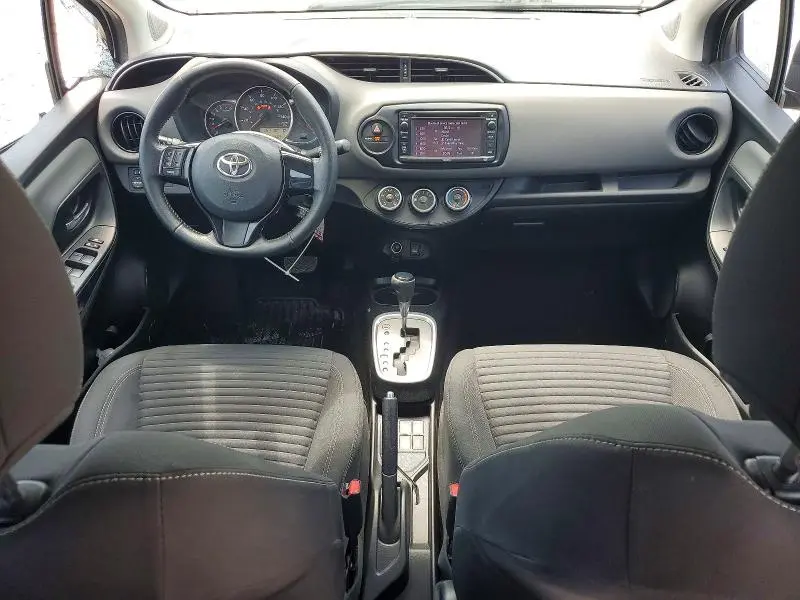 2016 TOYOTA YARIS 5-DOOR SE  