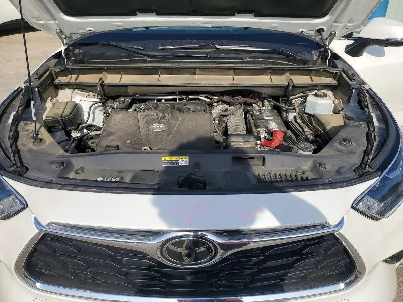 2020 TOYOTA HIGHLANDER LIMITED  