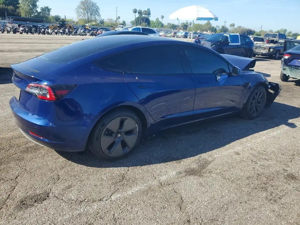 2021 TESLA MODEL 3   