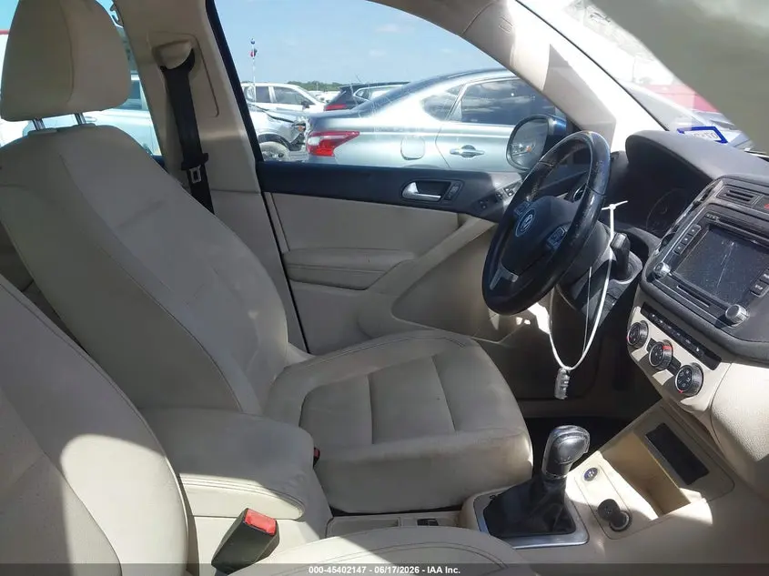 2014 VOLKSWAGEN TIGUAN S/SE/SEL/R-LINE