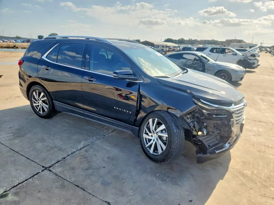 2022 CHEVROLET EQUINOX PREMIER  
