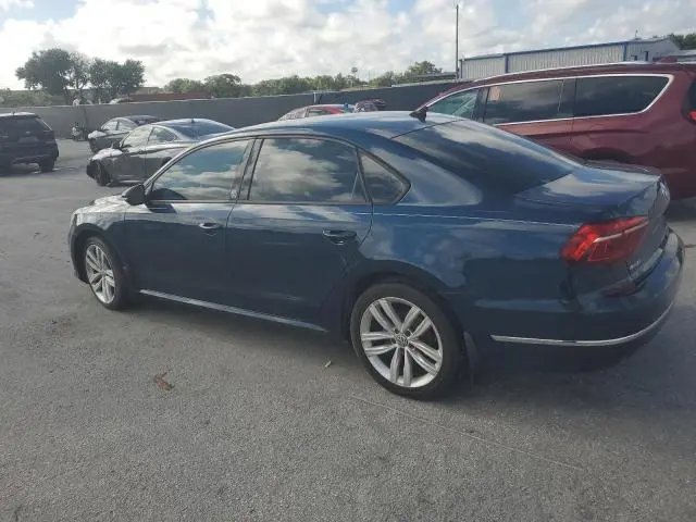 2019 VOLKSWAGEN PASSAT WOLFSBURG  