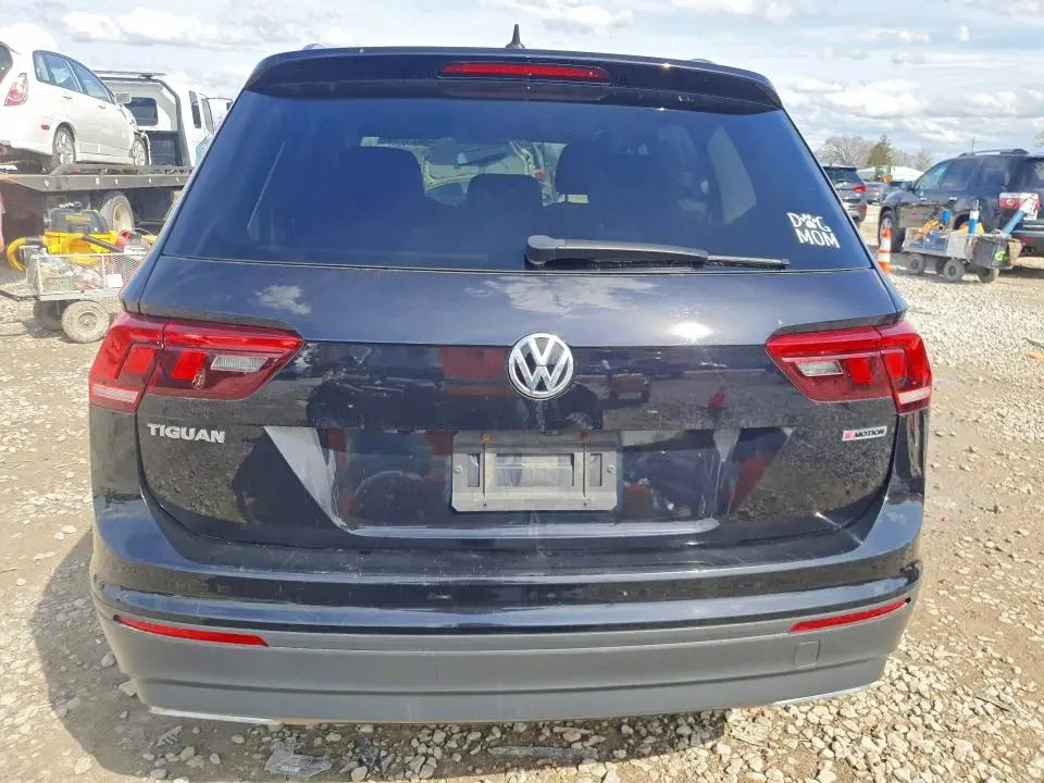 2020 VOLKSWAGEN TIGUAN S  