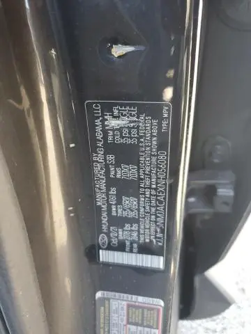2022 HYUNDAI TUCSON SE  