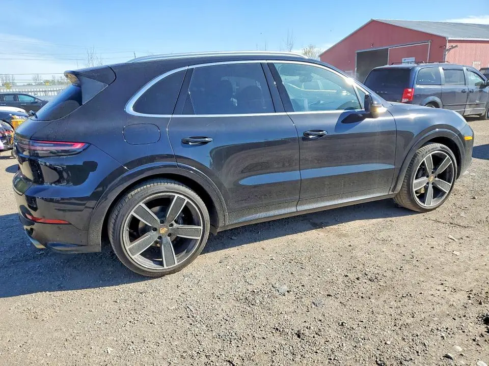 2019 PORSCHE CAYENNE   
