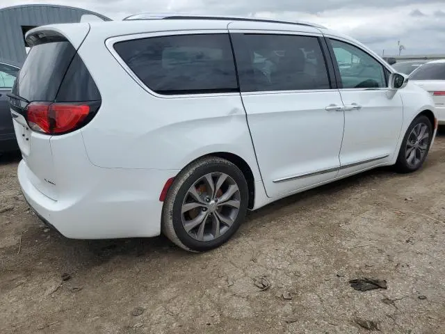 2019 CHRYSLER PACIFICA LIMITED  