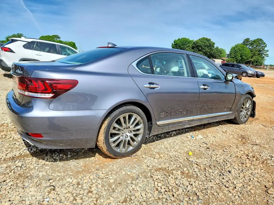2016 LEXUS LS 460L  