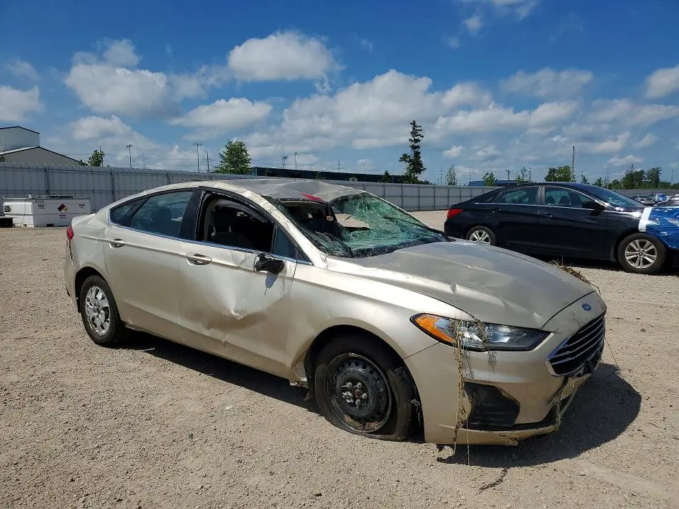 2019 FORD FUSION S  