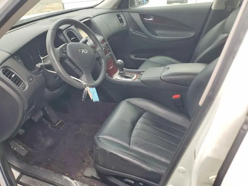 2017 INFINITI QX50 BASE  