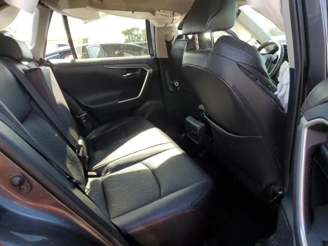 2020 TOYOTA RAV4 ADVENTURE  