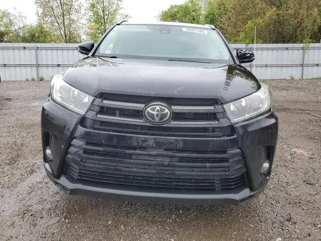2018 TOYOTA HIGHLANDER SE  