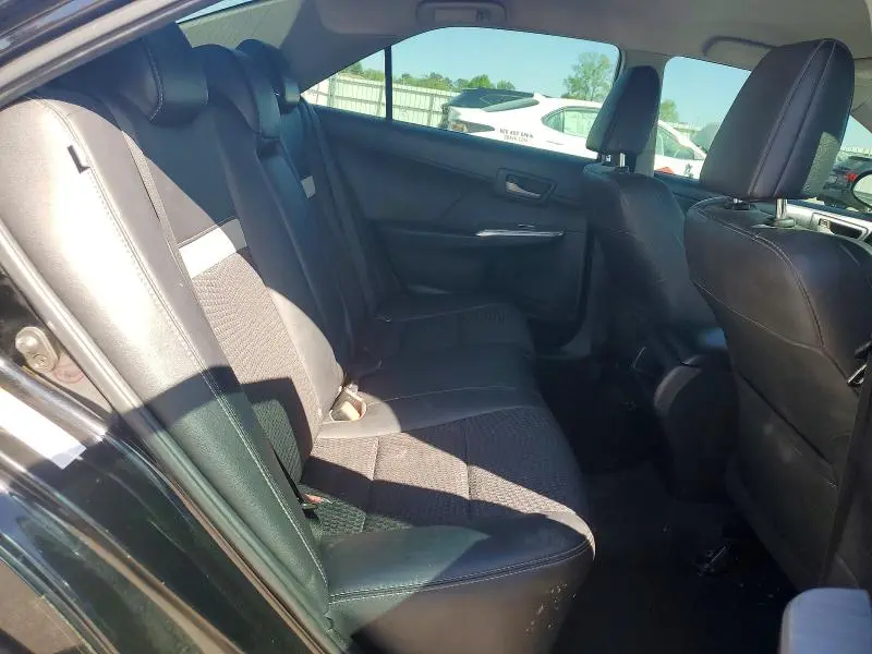 2013 TOYOTA CAMRY SE  
