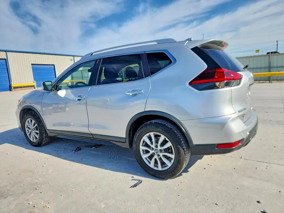 2019 NISSAN ROGUE SV  