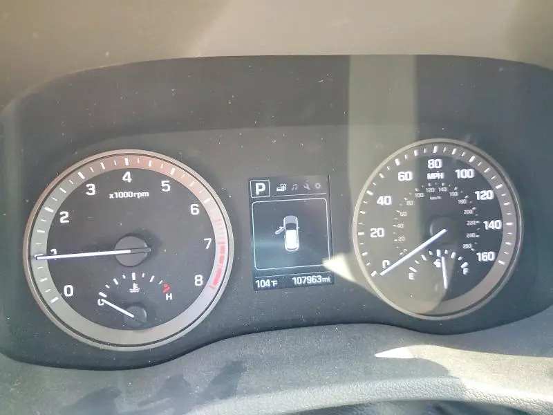 2017 HYUNDAI TUCSON SE  