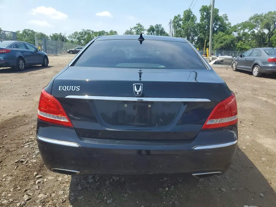 2012 HYUNDAI EQUUS SIGNATURE  