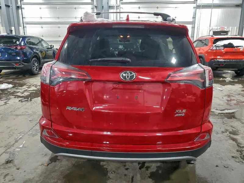 2017 TOYOTA RAV4 XLE  
