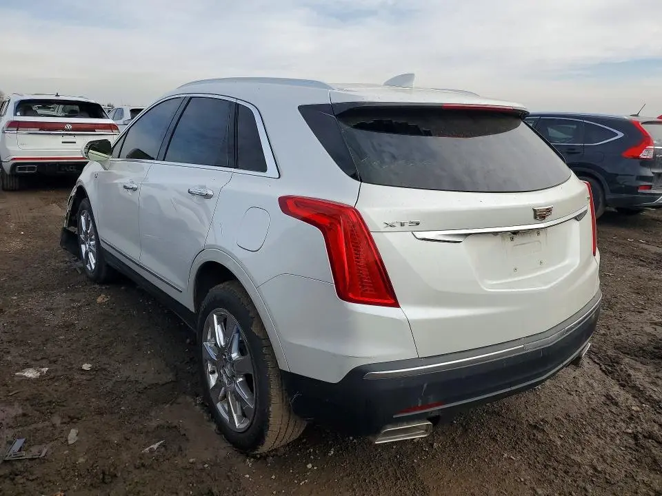 2017 CADILLAC XT5 LUXURY  