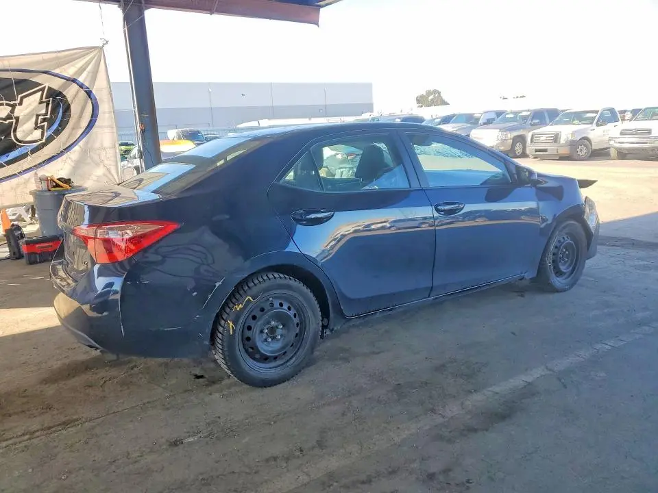 2019 TOYOTA COROLLA LE  