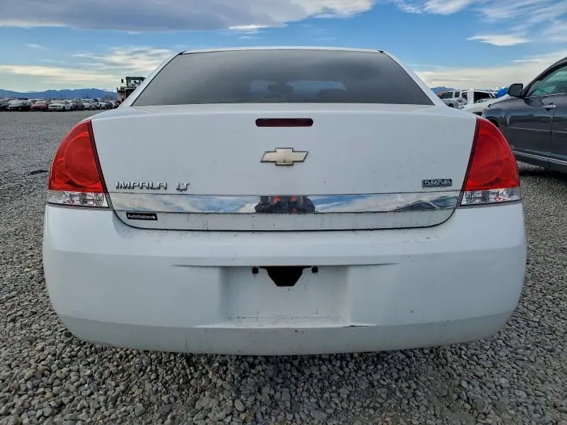 2010 CHEVROLET IMPALA LT  