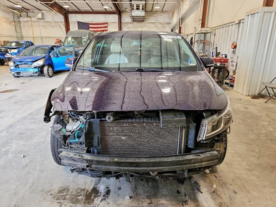 2018 KIA SEDONA LX  