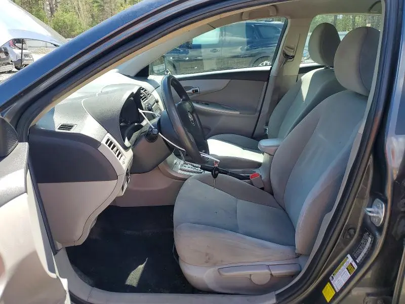 2011 TOYOTA COROLLA LE  