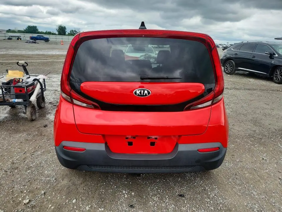 2020 KIA SOUL LX  