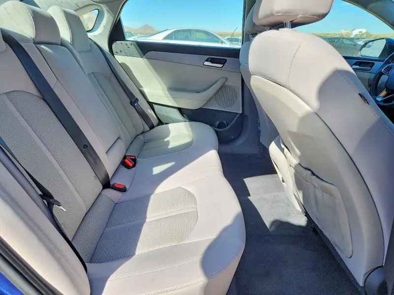 2018 HYUNDAI SONATA SE  