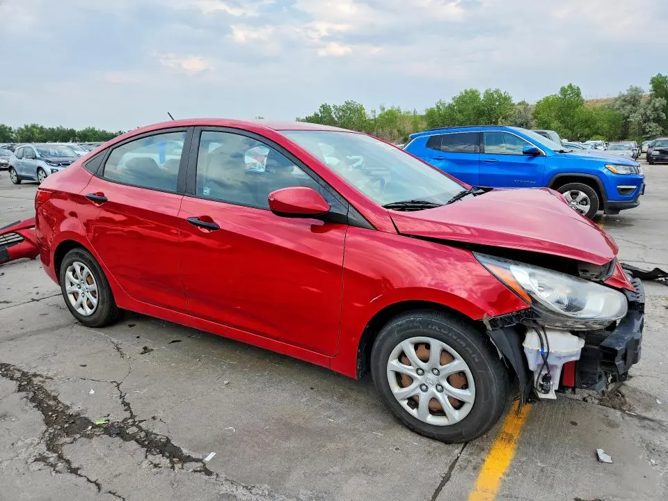 2012 HYUNDAI ACCENT GLS  