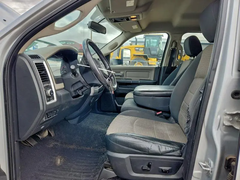 2012 DODGE RAM 1500 SLT  