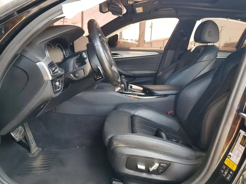 2018 BMW 530 XI  