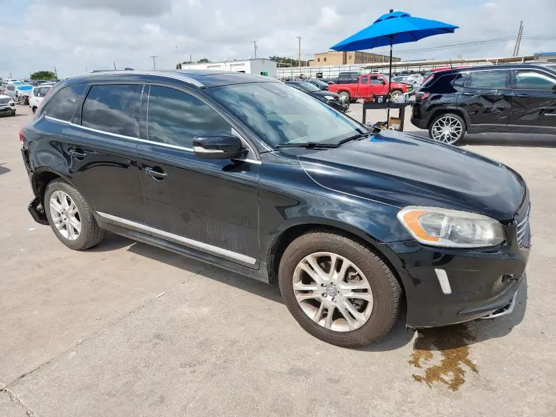 2015 VOLVO XC60 T5 PREMIER  