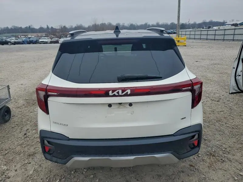 2024 KIA SELTOS S  