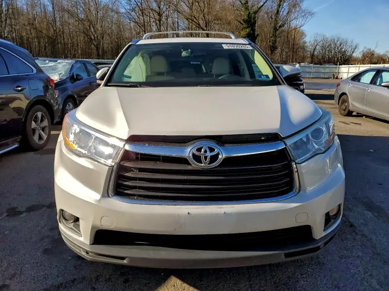 2014 TOYOTA HIGHLANDER XLE  