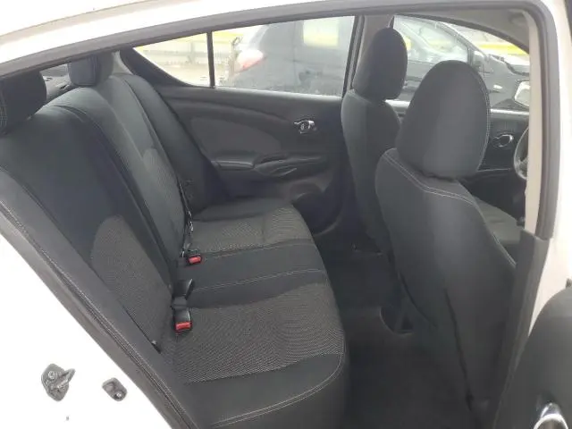 2016 NISSAN VERSA S  