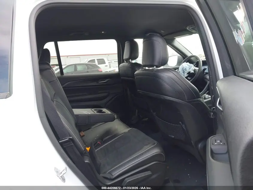 2023 JEEP GRAND CHEROKEE L ALTITUDE 4X4