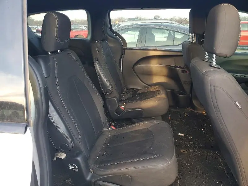 2019 CHRYSLER PACIFICA TOURING PLUS  