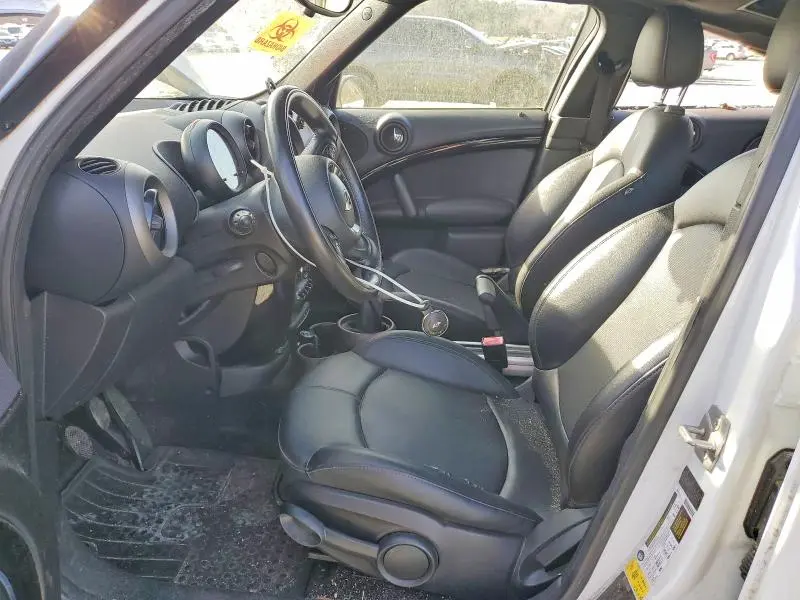 2011 MINI COOPER COUNTRYMAN  